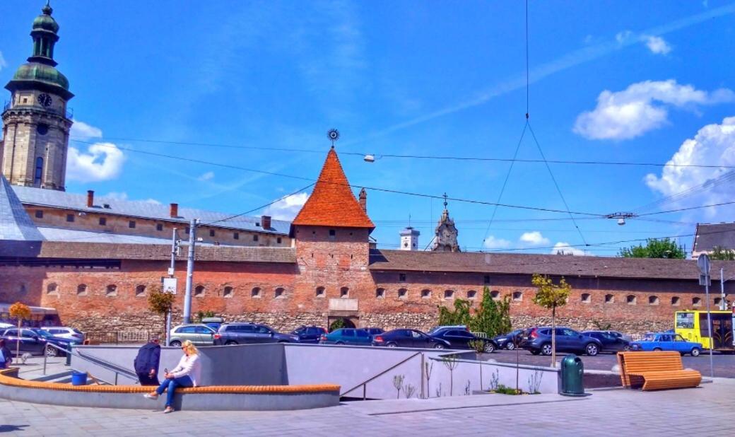 Апартаменти Центр Площа Митна Львів Екстер'єр фото